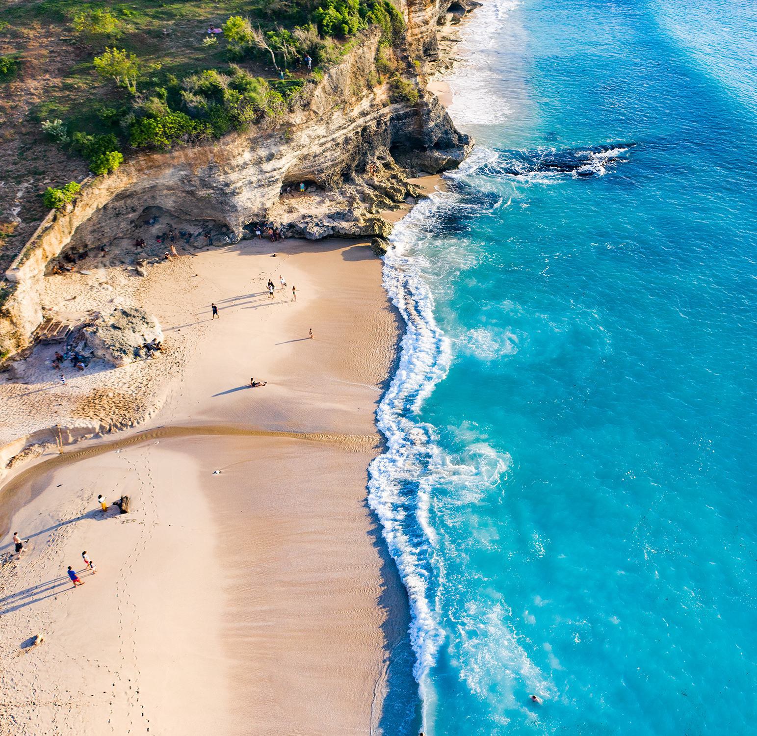 Dreamland Beach and the cliffs of the Bukit peninsula from the air
